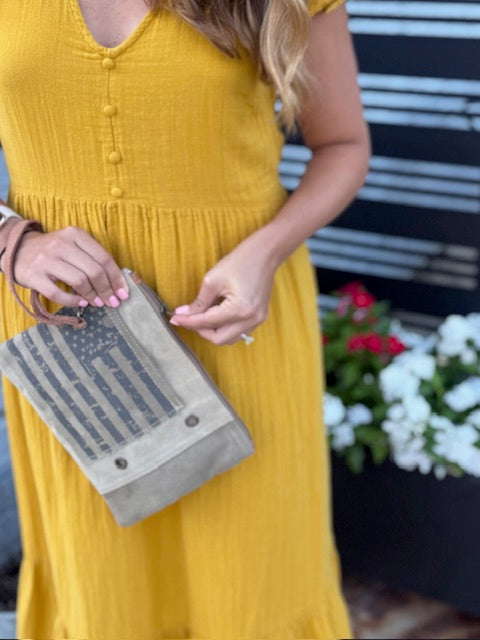 Vintage American Flag Canvas Wristlet
