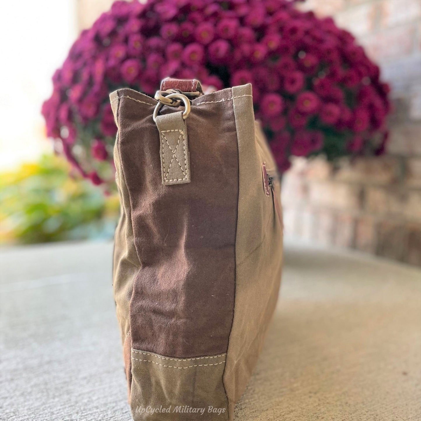 Queen Bee Canvas Bag Crossbody Shoulder Bag Purse ~ It's the Bees Knees! You're Going to Love It!