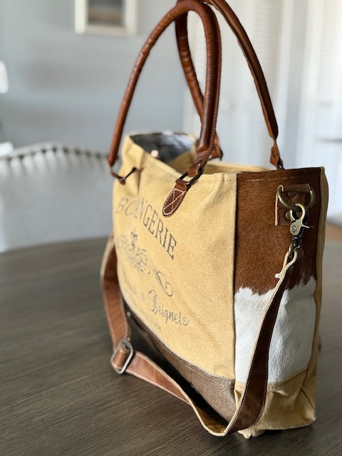Boulangerie Weekender with Cowhide Trim Tote Bag