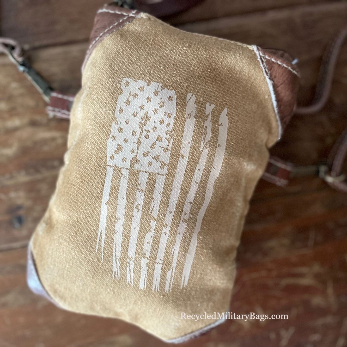 US Flag Travel, Festival or Small Patriotic Passport Crossbody Bag