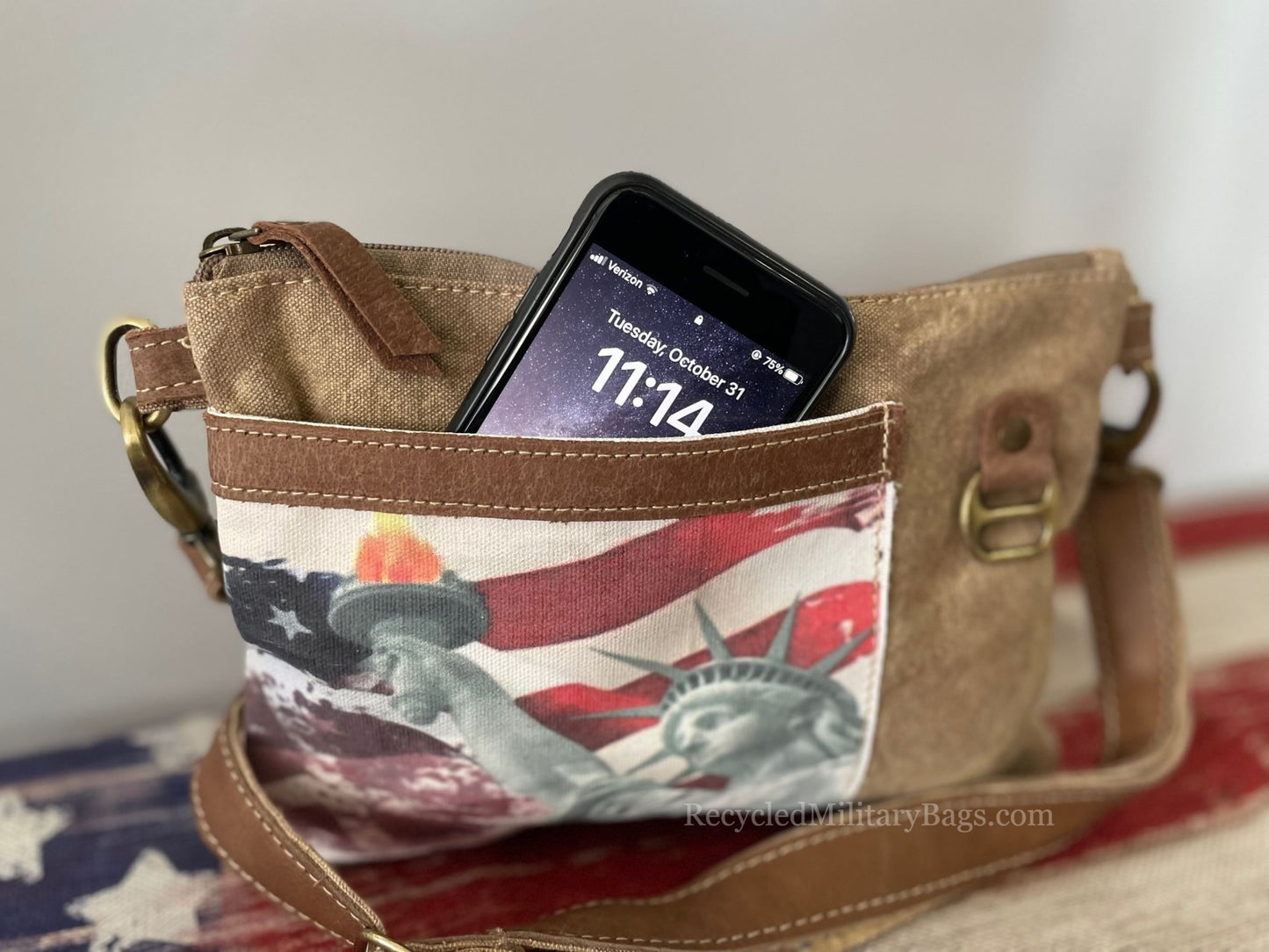 Patriotic Canvas Handbag – Peace & Lady Liberty Crossbody for Women – Inspirational Patriotic Gift