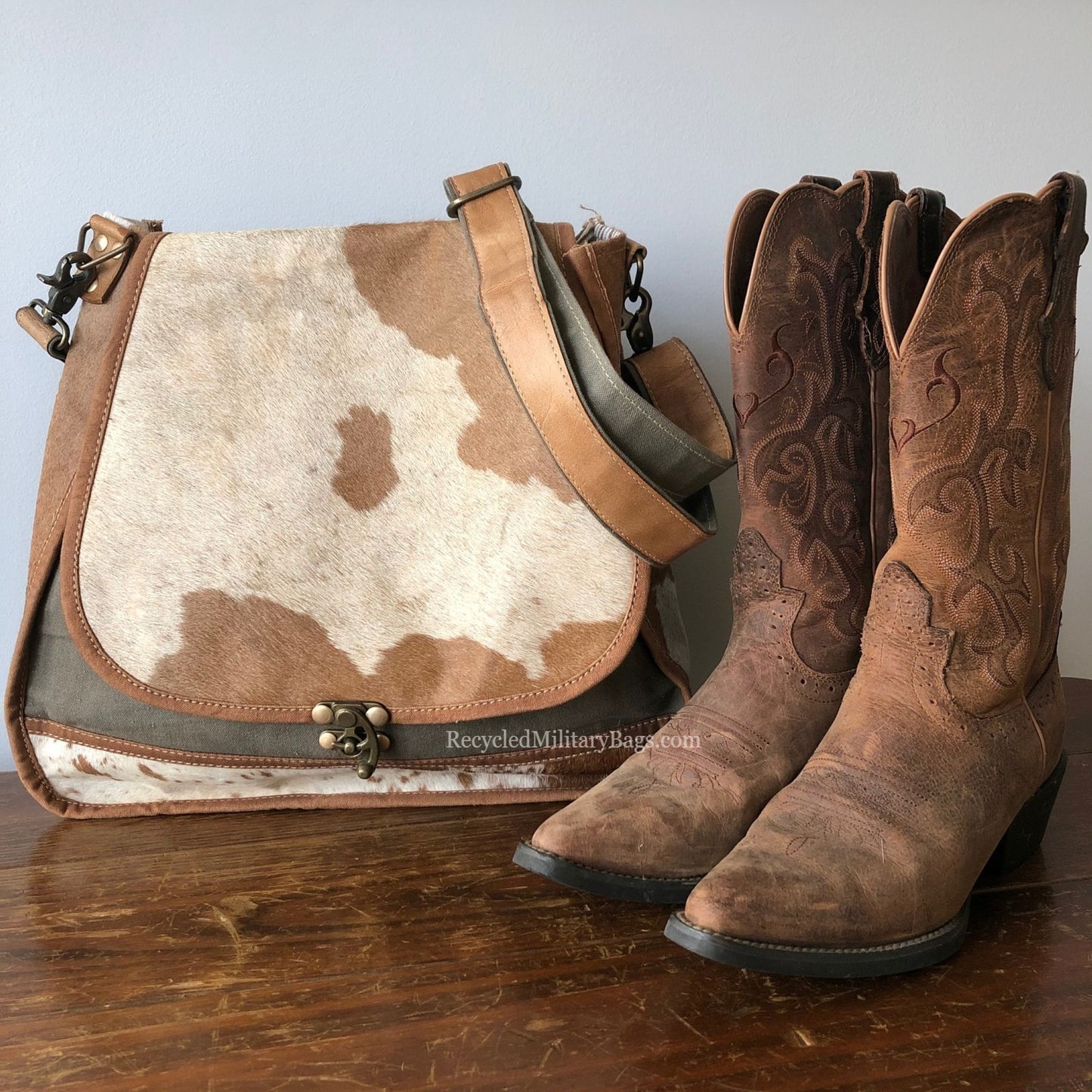 Western Inspired Sustainable Canvas Purse & Hide Leather Satchel Crossbody Messenger Style Bag! Big and Beautiful!