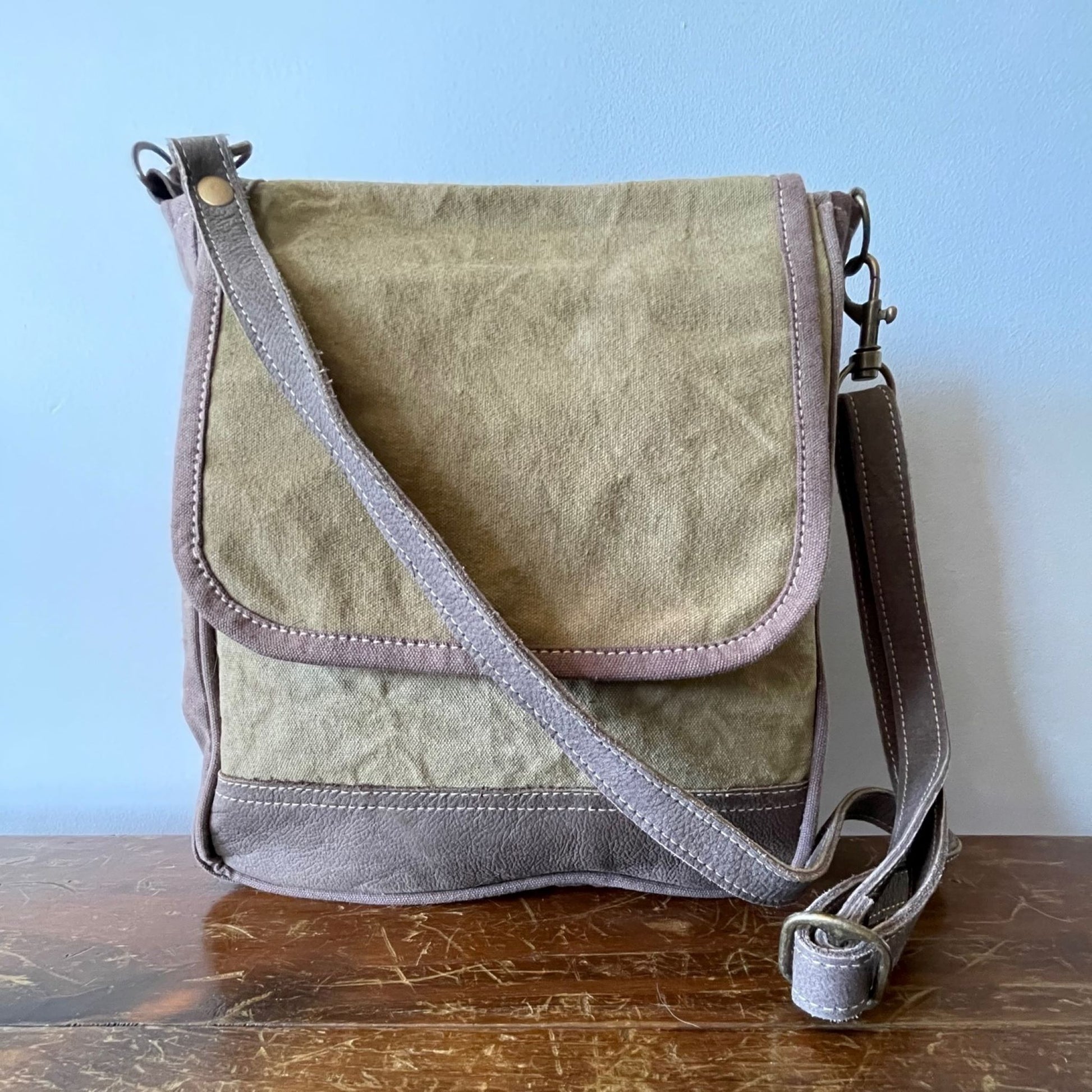 Small Messenger Sustainable Canvas Crossbody Purse, Man or Simple