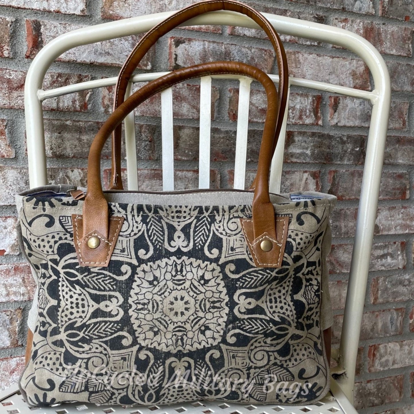 Vintage Flower Sustainable Canvas Purse Shoulder Bag with Retro Vibe and Serious Flower Power!